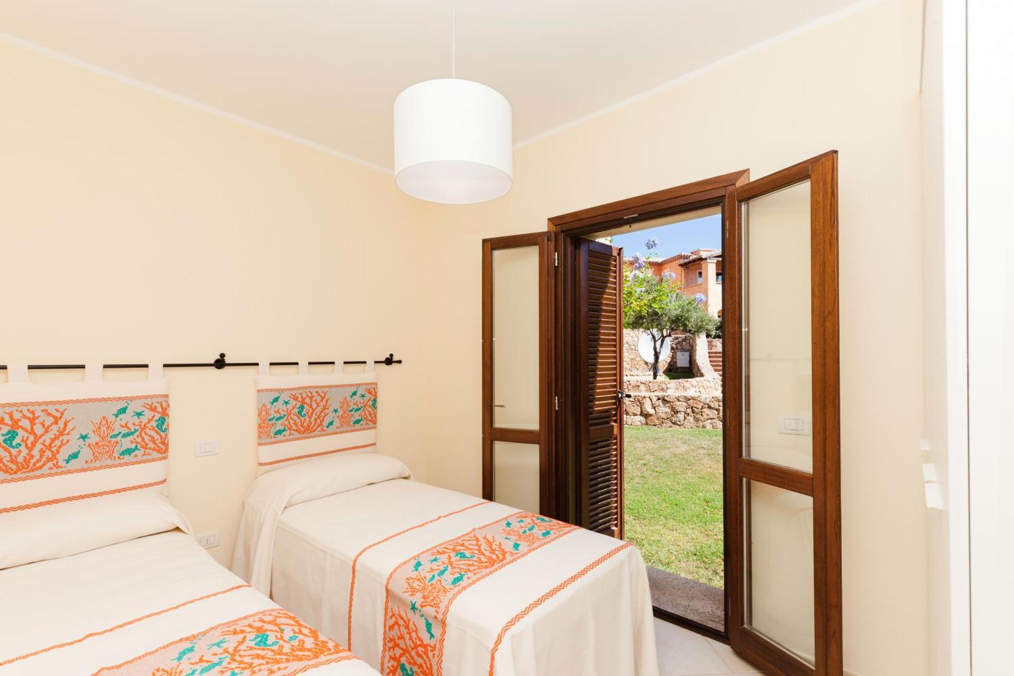 Villaggio Perlacea - Your House In Sardinia Golfo Aranci Exteriör bild