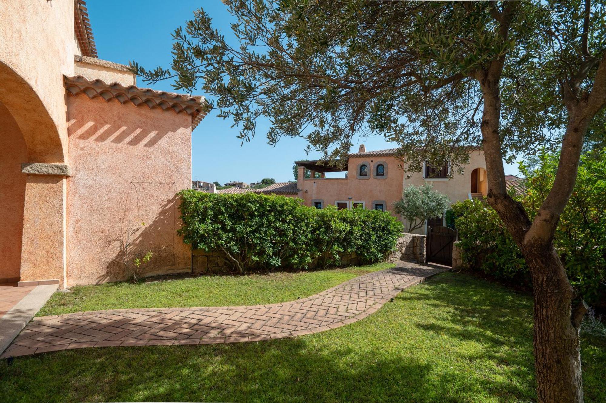 Villaggio Perlacea - Your House In Sardinia Golfo Aranci Exteriör bild