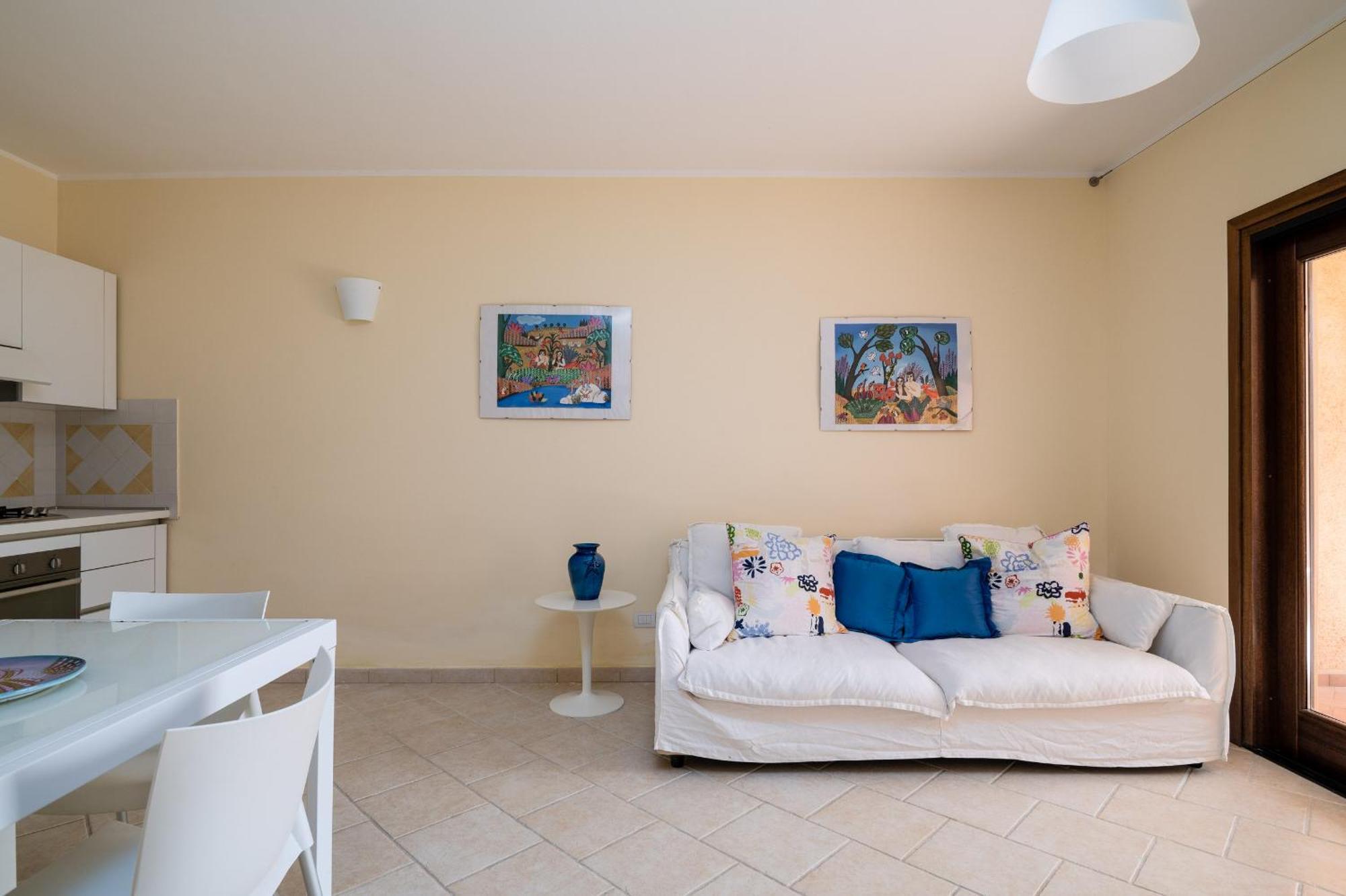 Villaggio Perlacea - Your House In Sardinia Golfo Aranci Exteriör bild